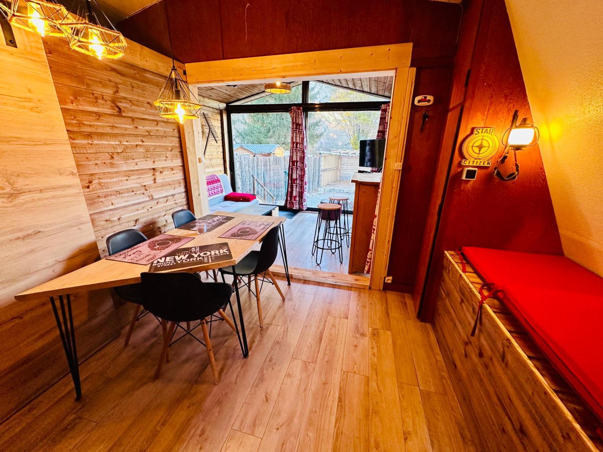Petit A Bourg D Oisans Villa *