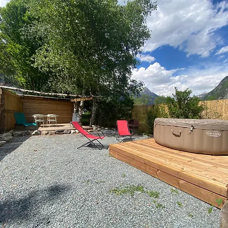 Petit Chalet A Bourg D Oisans Le Bourg-dʼOisans Buitenkant foto